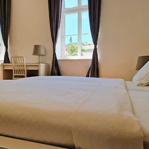vizitați hotelul